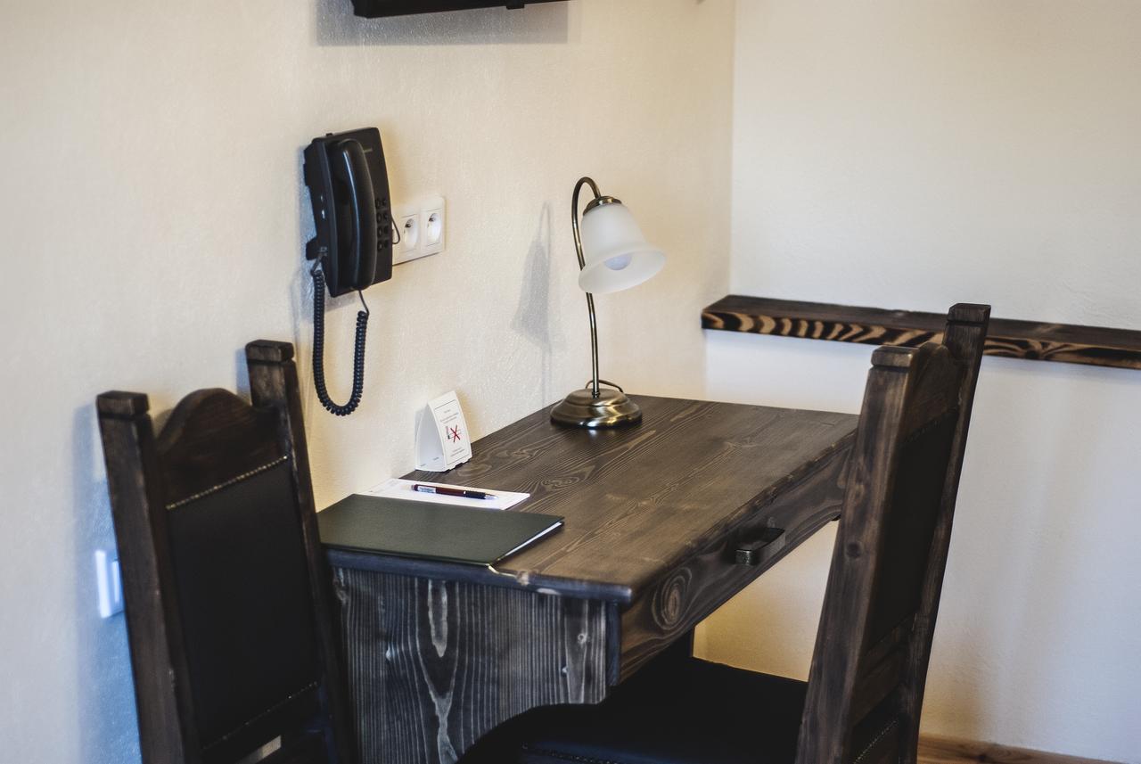Hotel Pod Kogutkiem Krzywaczka Esterno foto